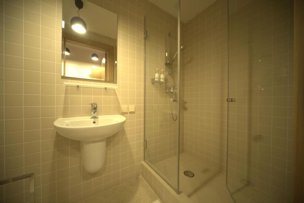 3 Bedroom Apartment In The Old/T Riga Exterior foto